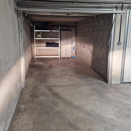 Les Alouettes Studio Avec Terrasse, Garage Et Piscine La Ciotat Esterno foto